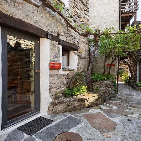 Rustici Della Verzasca Ferien Konukevi 3*