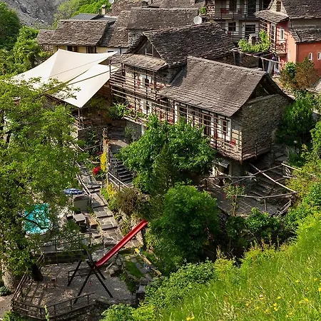 Rustici Della Verzasca Ferien Konukevi 3*